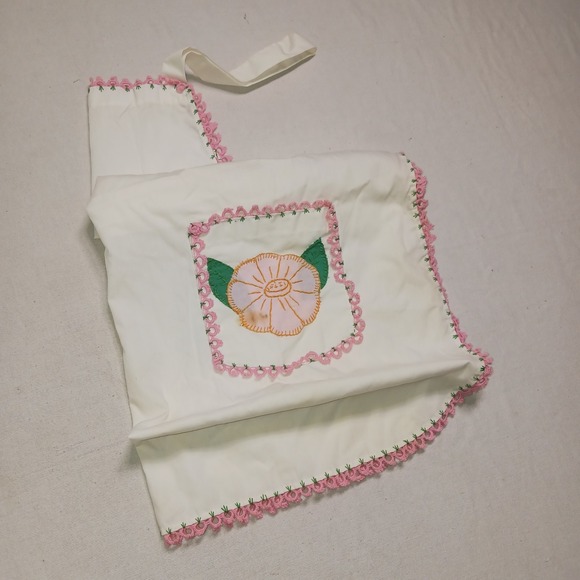 VTG Apron Floral Handmade Embroidered Pockets Bib Smock Pink Cottage farmcore - Picture 6 of 13